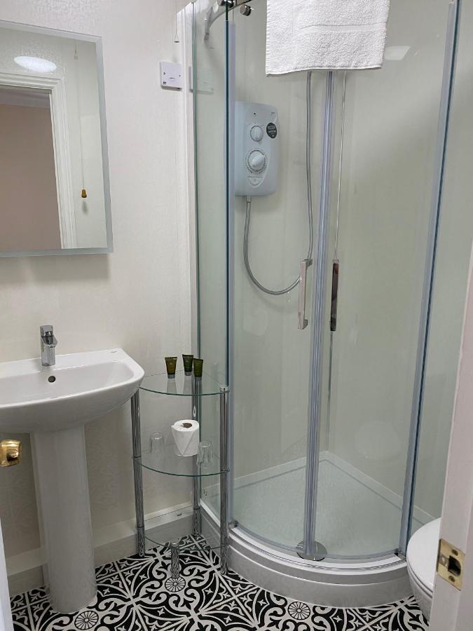 Byways Serviced Apartments Salisbury Kültér fotó